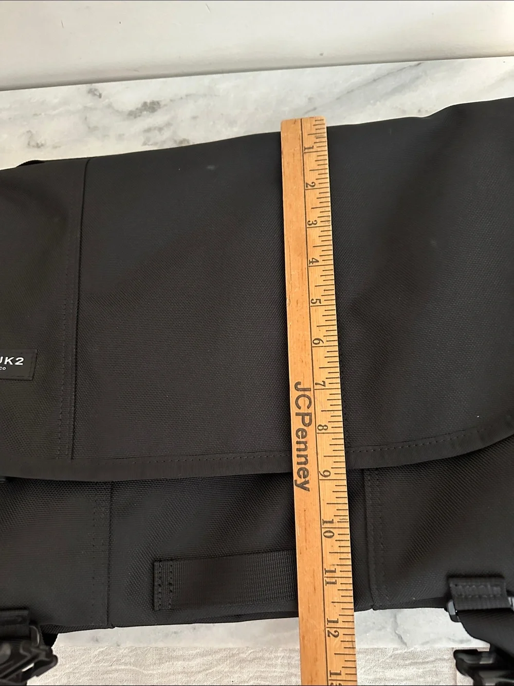 Timbuk2 Black Messenger Bag with Padded Strap